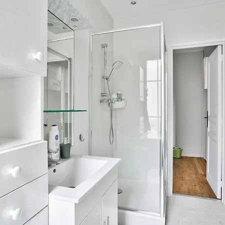Lovely Flat 5min Walk From The Marie D'issy Metro Station Apartment Issy-les-Moulineaux
